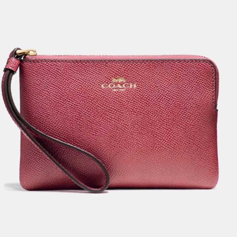 COACH Wristlet Pink NWT - Picture 9 of 10